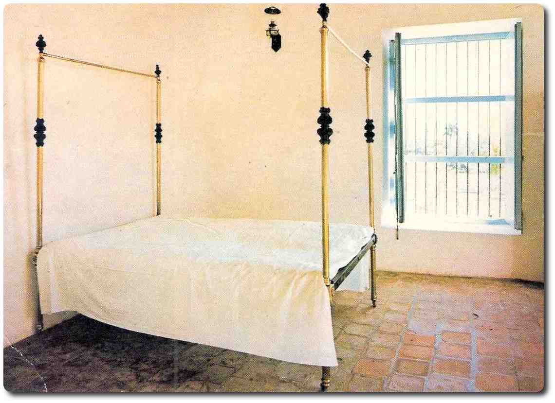 cama y cuarto donde durmi&oacute; Mart&iacute;