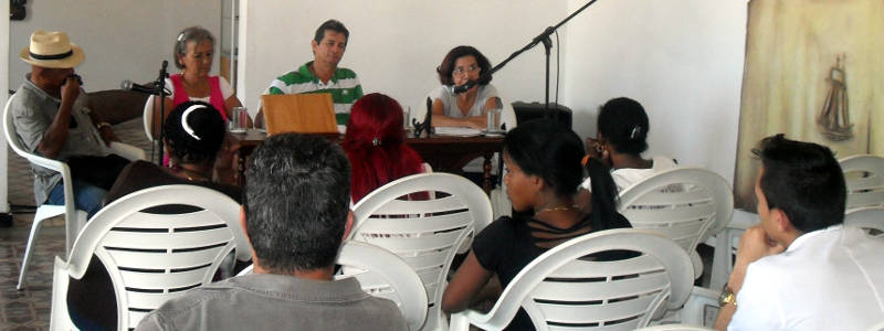 Participantes en el homenaje a Hart