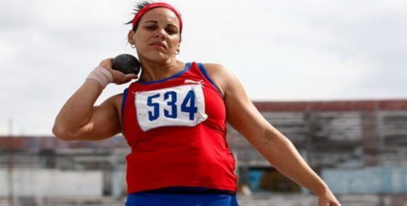 Por primera vez en sus cuatro presentaciones mundialistas, la antillana logra ir más allá de la clasificación y coloca de nuevo a Cuba en una final en estos certámenes, luego de una ausencia desde la edición de Berlín 2009.