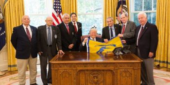 Trump recibió recientemente en su despacho de la Casa Blanca a los principales personeros de la brigada mercenaria derrotada en Playa Girón, a petición del Senador Marco Rubio.