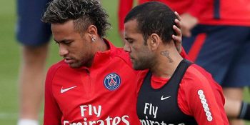 Neymar y Dani Alves, en un entrenamiento del PSG. Foto: Reuters.