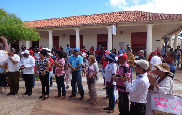 Aniversario 40 escuelas internacionalistas Isla 4