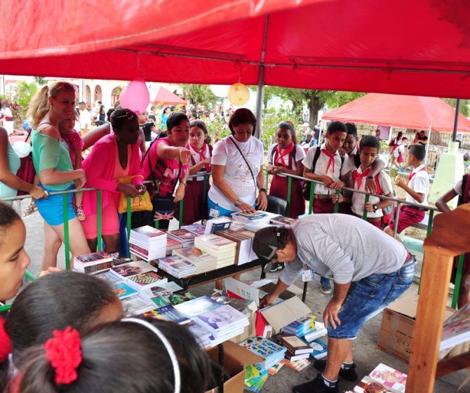 Feria del Libro Isla 2