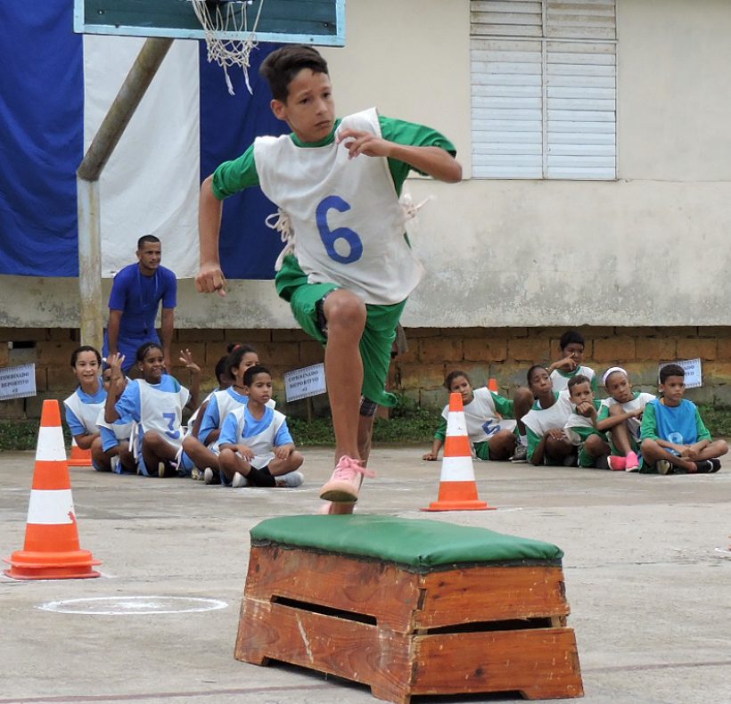 A Jugar Municipal008