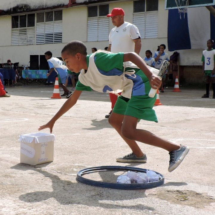 A Jugar Municipal010