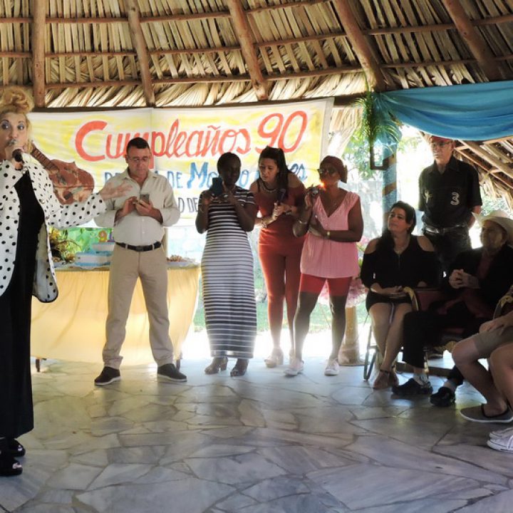 Mongo 90 años015