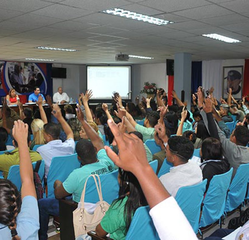 Asamblea Municipal UJC_23
