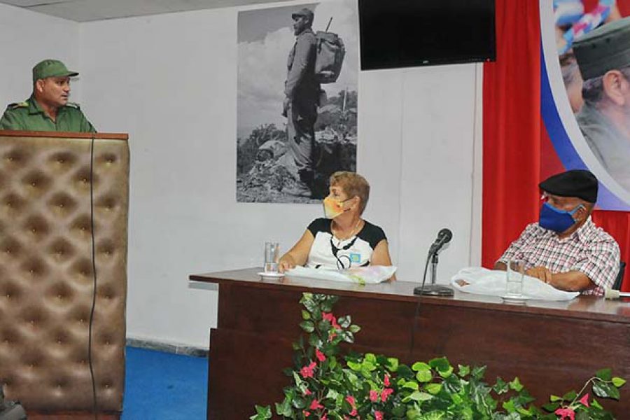 Encuentro e intercambio de la UJC con la generación del 60.Foto Yoandris Delgado Matos (4)