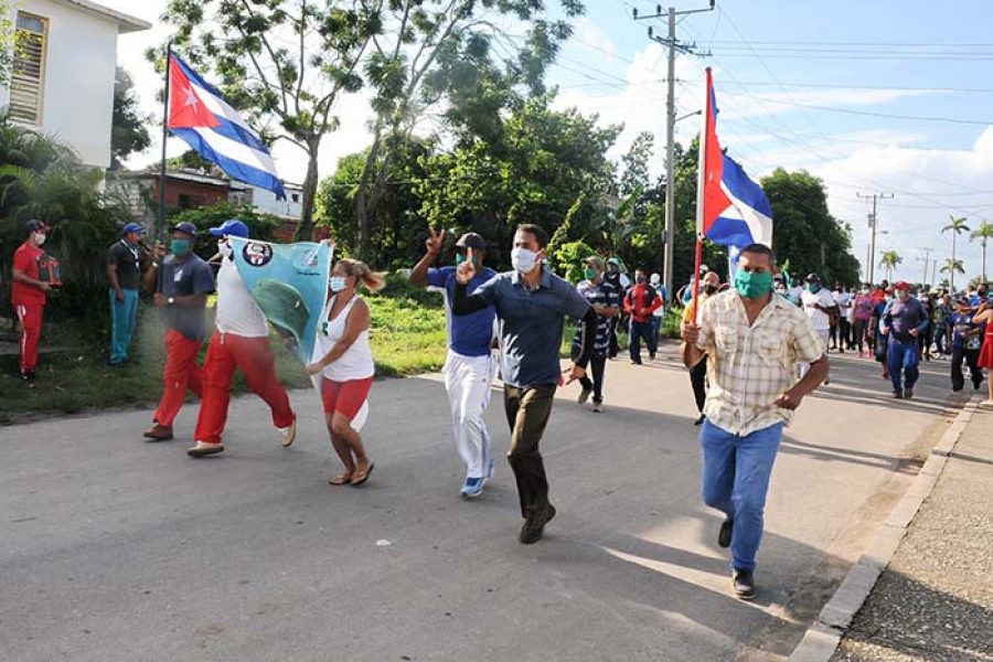 Marcha del INDER por el aniversario de los CDR.Fotos Yoandris Delgado Matos (2)