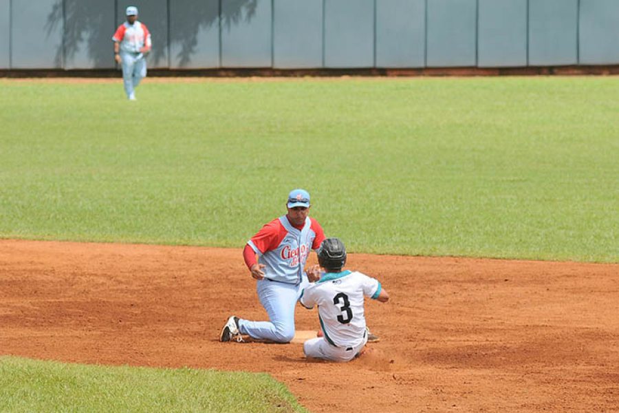 Retornan los Piratas a puerto seguro, SNB 60 IJV vs CAV, fotos Yesmanis Vega Ávalos_04