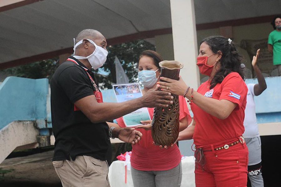 Gala inicio de jornada por el día de la Cultura Física. Fotos Yoandris Delgado Matos (5)