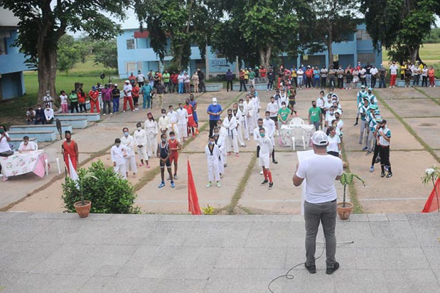 Gala inicio de jornada por el día de la Cultura Física. Fotos Yoandris Delgado Matos (8)