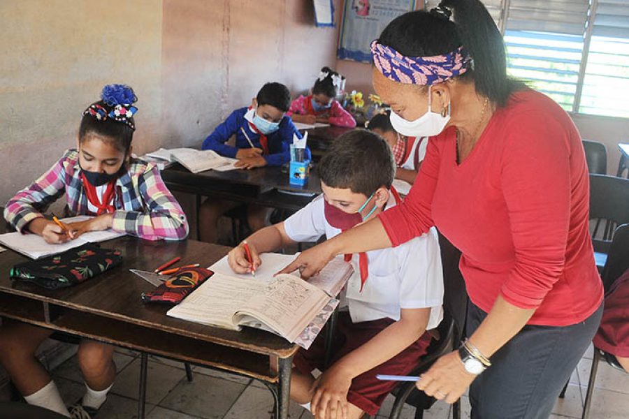 Día del educador.Fotos Yoandris Delgado Matos (4)