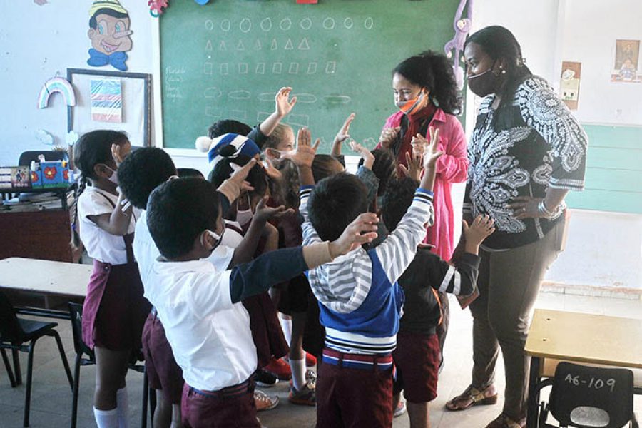 Día del educador.Fotos Yoandris Delgado Matos (8)