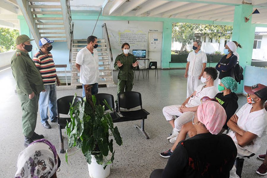 Recorrido del CDM por centros de aislamiento y zonas en cuarentena, fotos Yesmanis Vega Ávalos_2