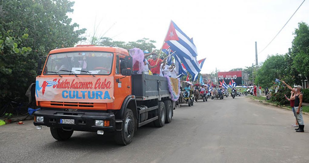 Caravana por el 1ro de Mayo, fotos Yesmanis Vega Ávalos_16