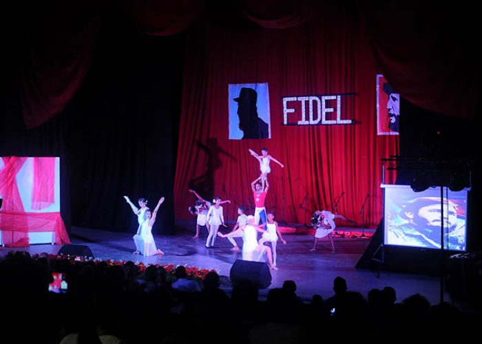 Gala por el 95 nv del natalicio de Fidel, fotos Yesmanis Vega Àvalos_7