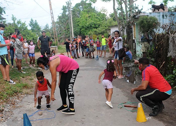 Actividades para los niños en víspera del aniversario 61 de los CDR.Fotos Yoandris Delgado Matos (11)