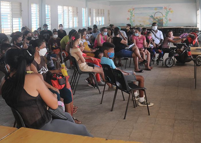 Sala de espera.Fotos Yoandris Delgado Matos (7)