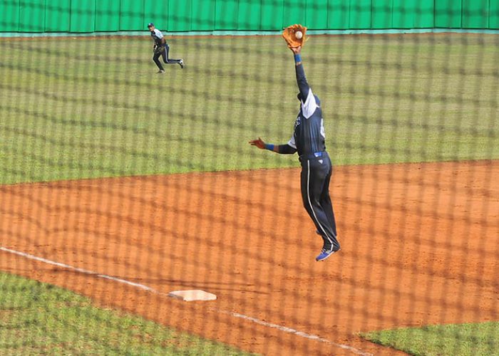 SNB IJV vs Holguín, fotos Yesmanis Vega Avalo_04