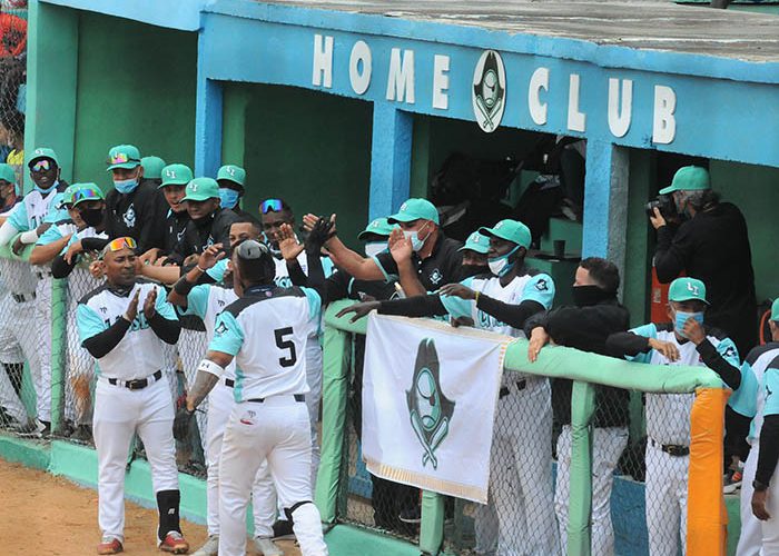 SNB IJV vs Holguín, fotos Yesmanis Vega Avalo_11