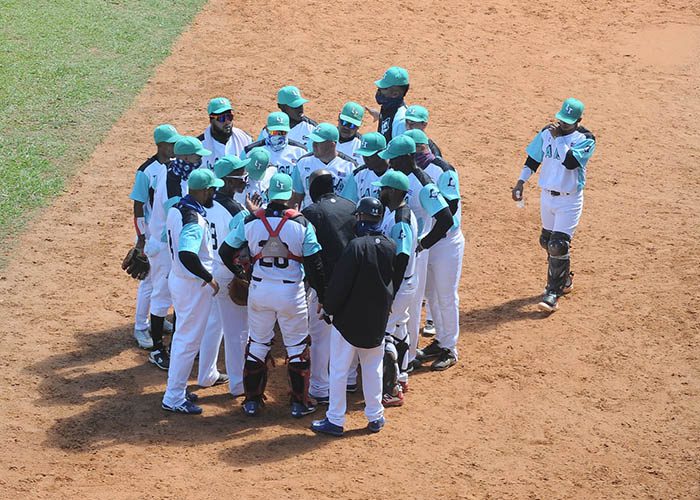 Serie de Béisbol Matanza Vs Isla.Fotos Yoandris Delgado Matos (4)