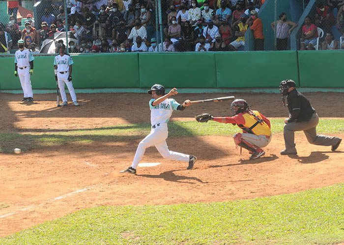 Serie de Béisbol Matanza Vs Isla.Fotos Yoandris Delgado Matos (7)