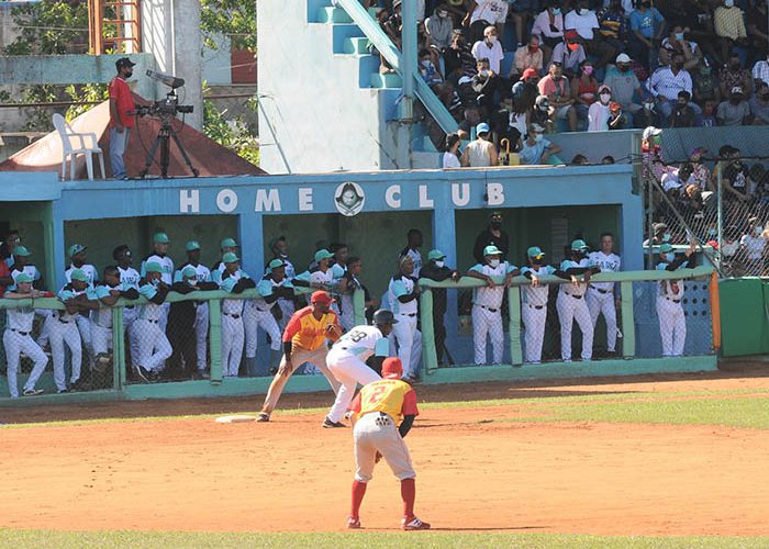 Serie de Béisbol Matanza Vs Isla.Fotos Yoandris Delgado Matos (9)