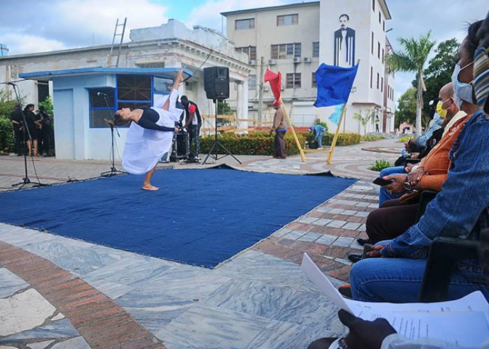Acto Municipal frente al Telégrafo, tratado Hay-Quesada, fotos Yesmanis Vega Avalos_2