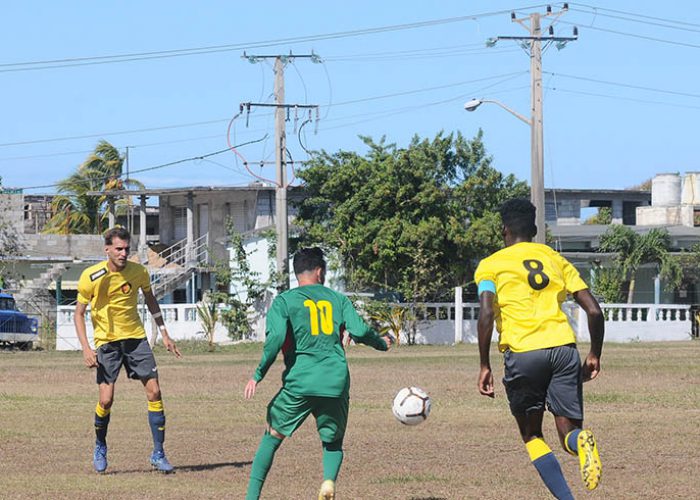 Juego de Fútbol Isla Vs Pinar. Fotos Yoandris Delgado Matos (6)