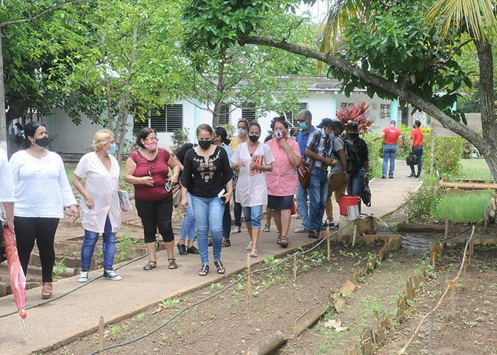 Visita Integral PCC al Consejo Popular La Fe, fotos Yesmanis Vega Avalo_09