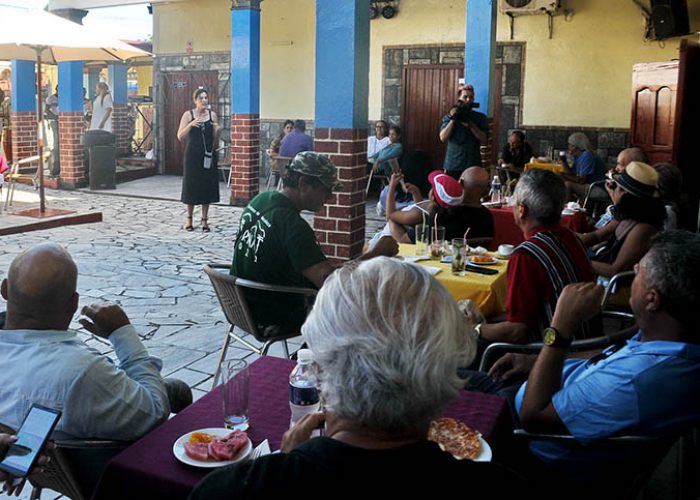Especialistas del Turismo.Foto Yoandris Delgado Matos (4)
