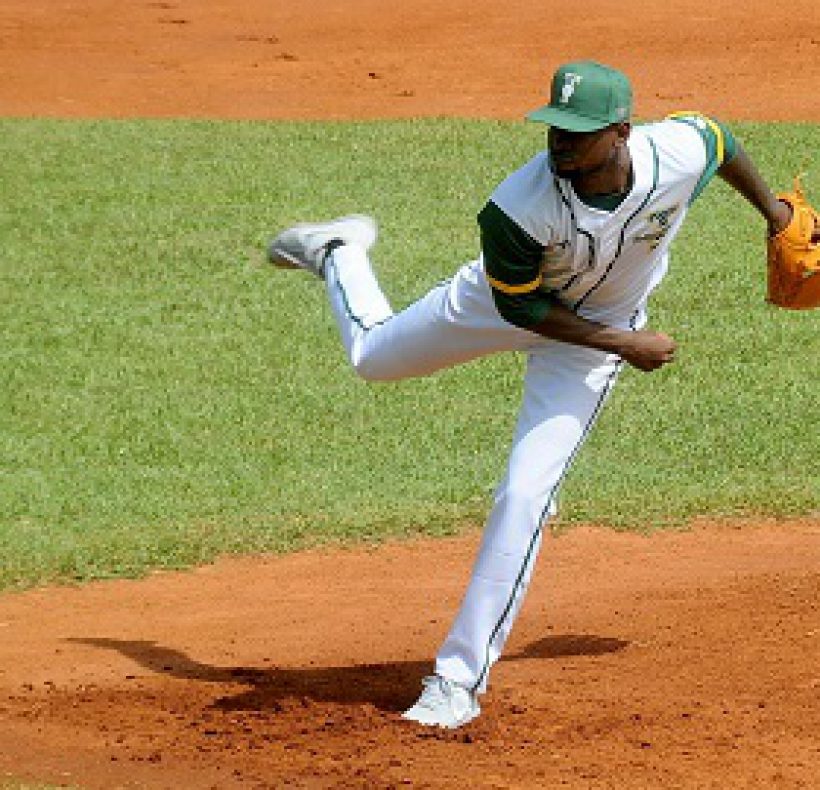 Liga Élite del Beisbol Cubano Vegueros vs Centrales (15)