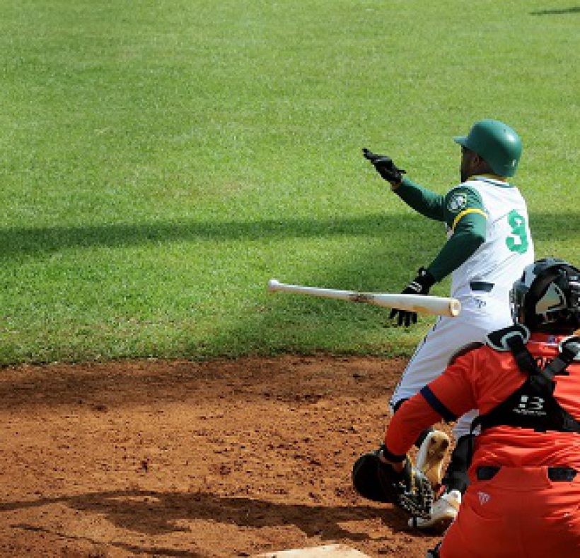 Liga Élite del Beisbol Cubano Vegueros vs Centrales (165)