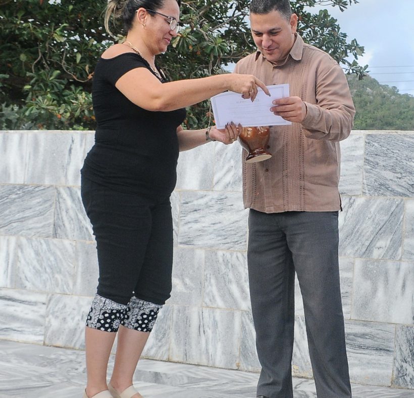 Graduación Fe del Valle.Foto Yoandris Delgado Matos (1)