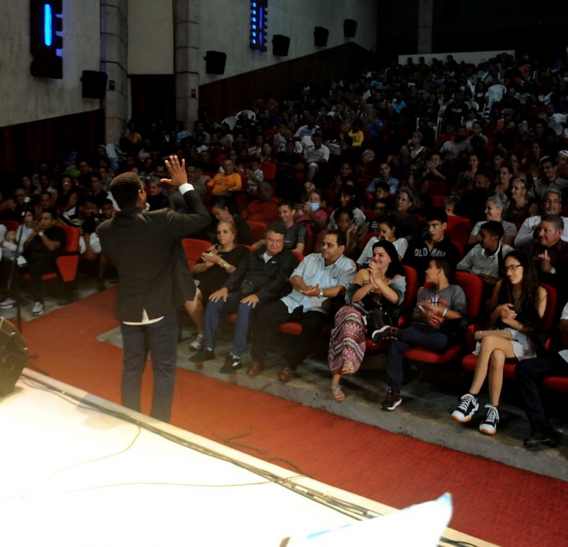 Show a lo cubano Foto Yoandris Delgado Matos (8)