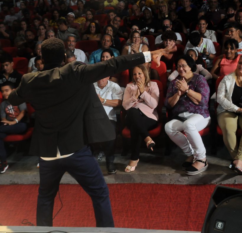 Show a lo cubano Foto Yoandris Delgado Matos (9)