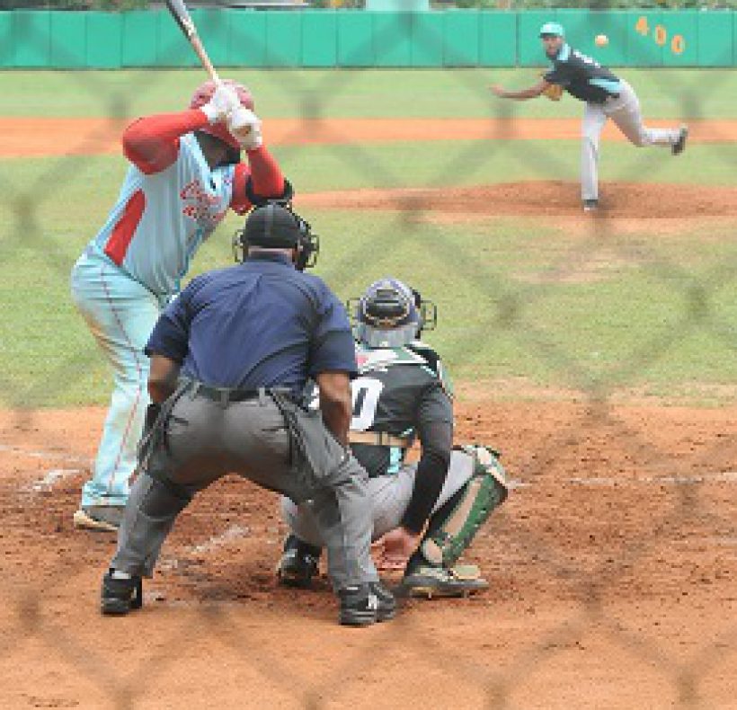 Isla vs Ciego. Foto Yoandris Delgado Matos (4)