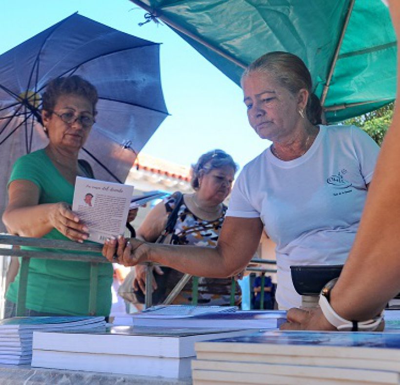Lectura de verano. Foto Yoandris Delgado Matos (5)