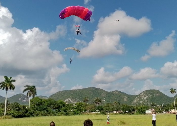 Paracaidismo y Aeromodelismo (28)