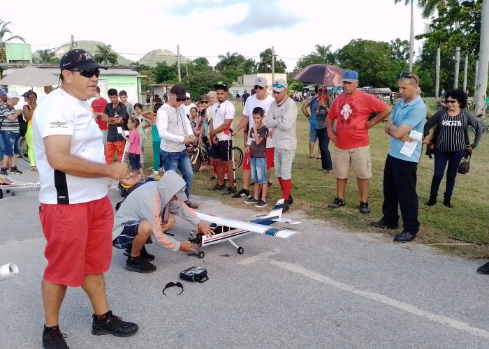 Paracaidismo y Aeromodelismo (3)