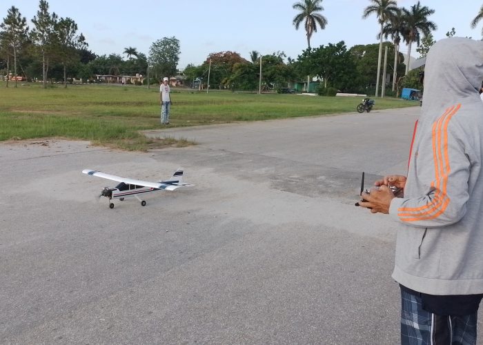 Paracaidismo y Aeromodelismo (9)