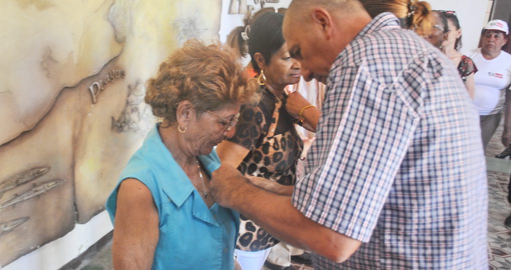 Acto de entrega de distinciones y Reconocimientos CDR, Fotos Yesmanis Vega Avalo (4)