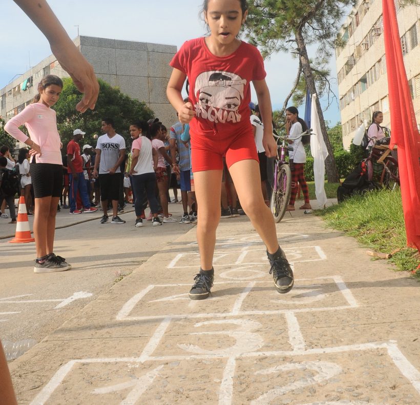 Carrera por la Paz 63 aniv. de los CDR. Foto Yoandris Delgado Matos (11)