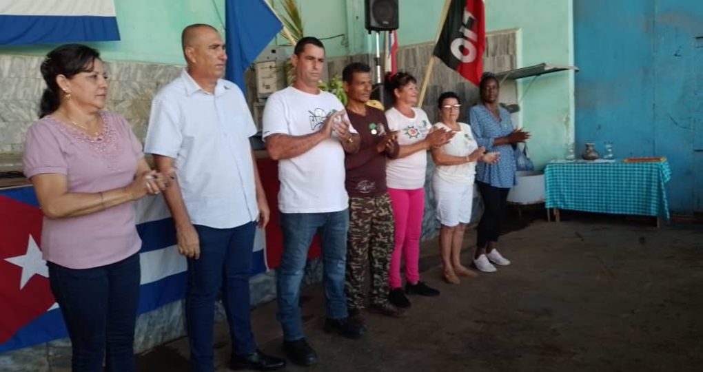 AGROPECUARIOS DÍA (2)