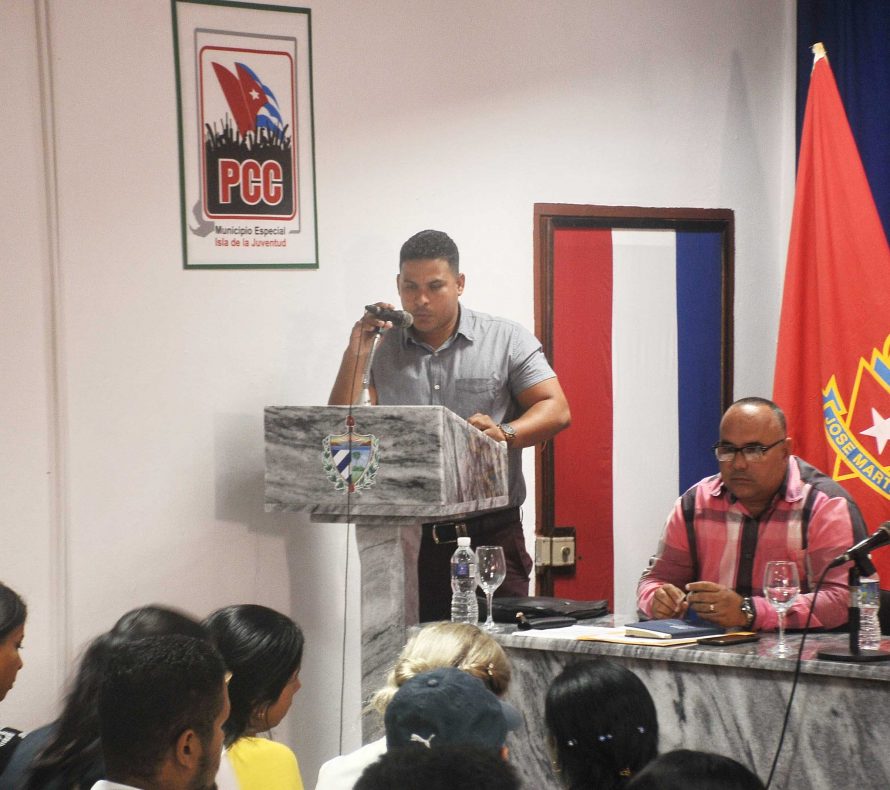 Asamblea Municipal de la UJC, fotos Yesmanis Vega Avalo_6