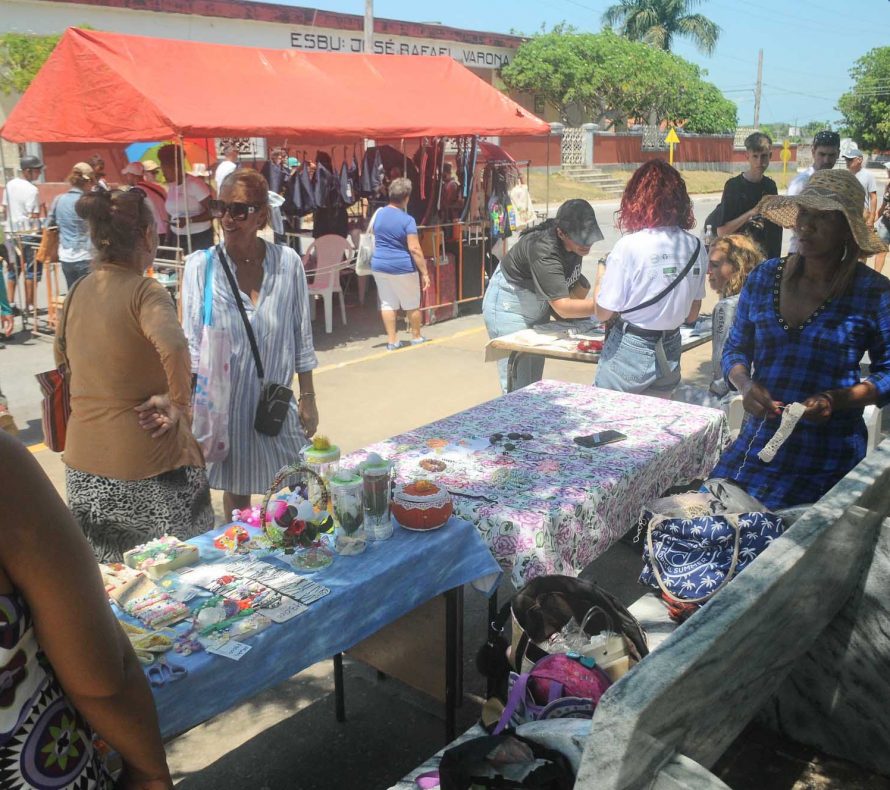 Feria de Emprendimientos, fotos Yesmanis Vega Avalo (2)