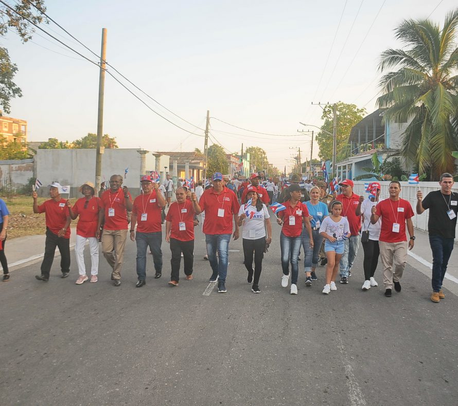 Desfile 1 de Mayo, fotos Yesmanis Vega Avalo_02