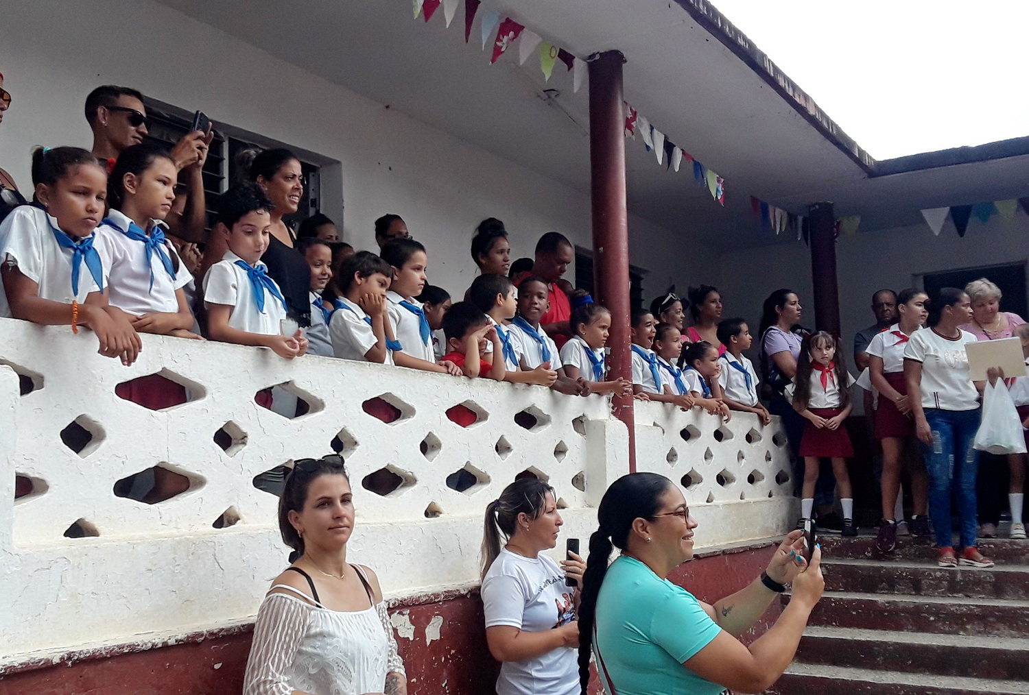 Acto de fin de curso en la escuela primaria Antonio Sànchez Diaz