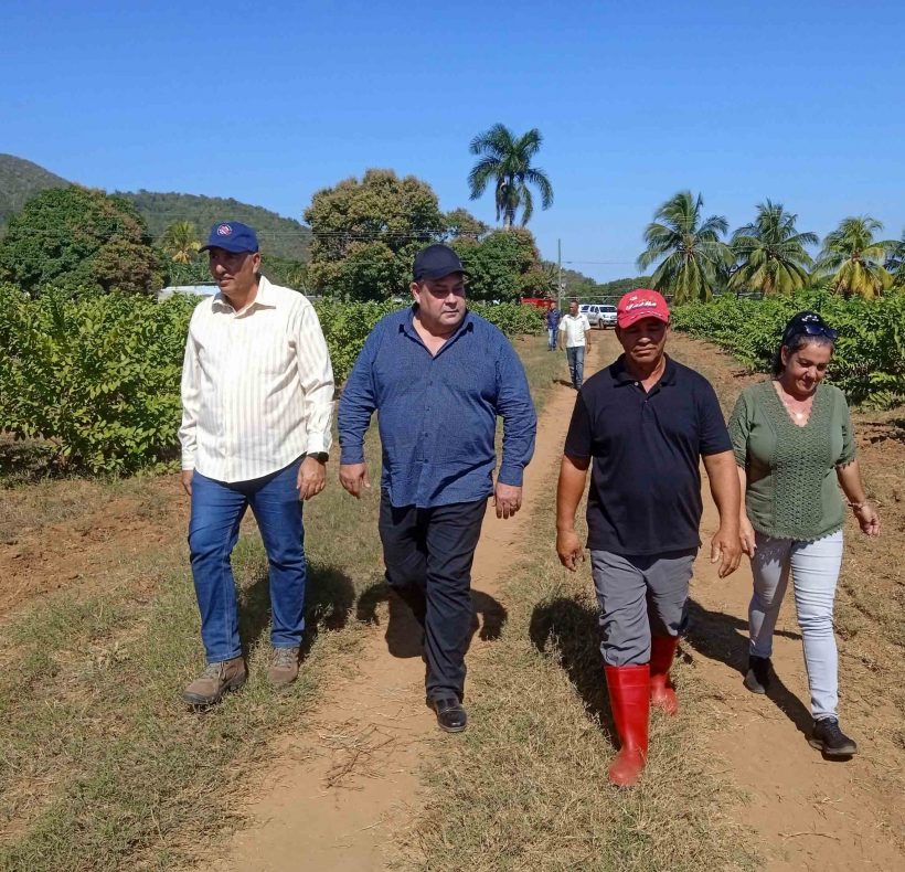PRESIDENTE ANAP VISITA (06)